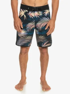 Quiksilver Highlite Scallop 19" - Boardshort Pour Homme 12 Quiksilver Highlite Scallop 19" - Boardshort Pour Homme -Magasin De Sports De Surf eqybs04761 quiksilverw kvj6 frt1