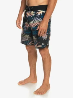 Quiksilver Highlite Scallop 19" - Boardshort Pour Homme 13 Quiksilver Highlite Scallop 19" - Boardshort Pour Homme -Magasin De Sports De Surf eqybs04761 quiksilverw kvj6 frt2